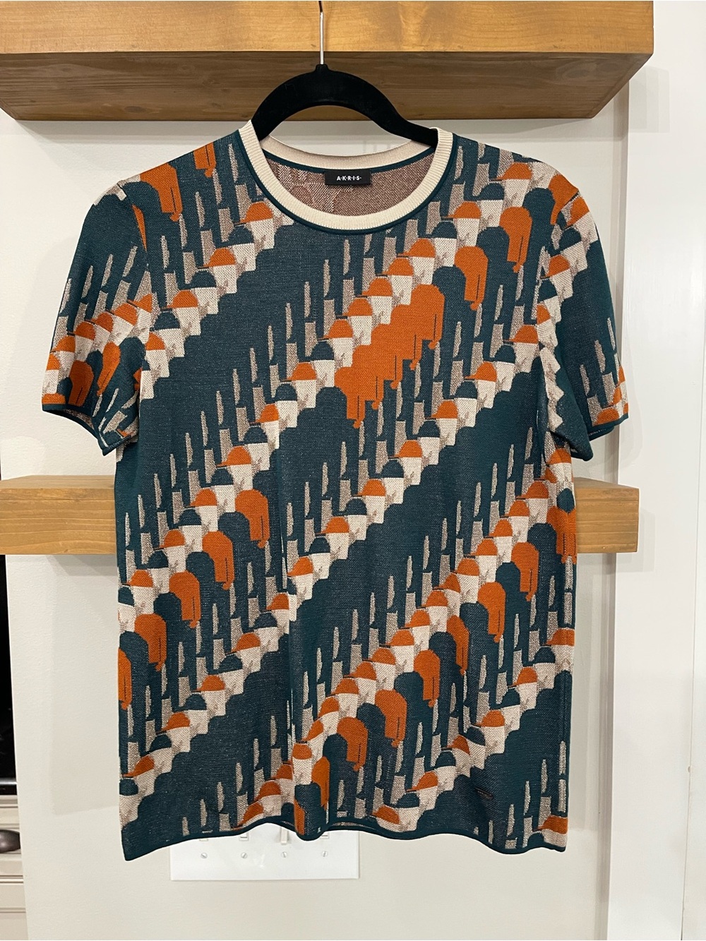 $990 AKRIS Geo Print Sweater Top